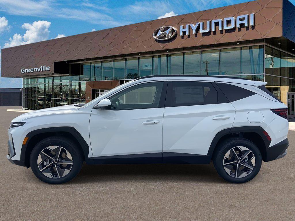 new 2026 Hyundai TUCSON Hybrid car, priced at $34,425