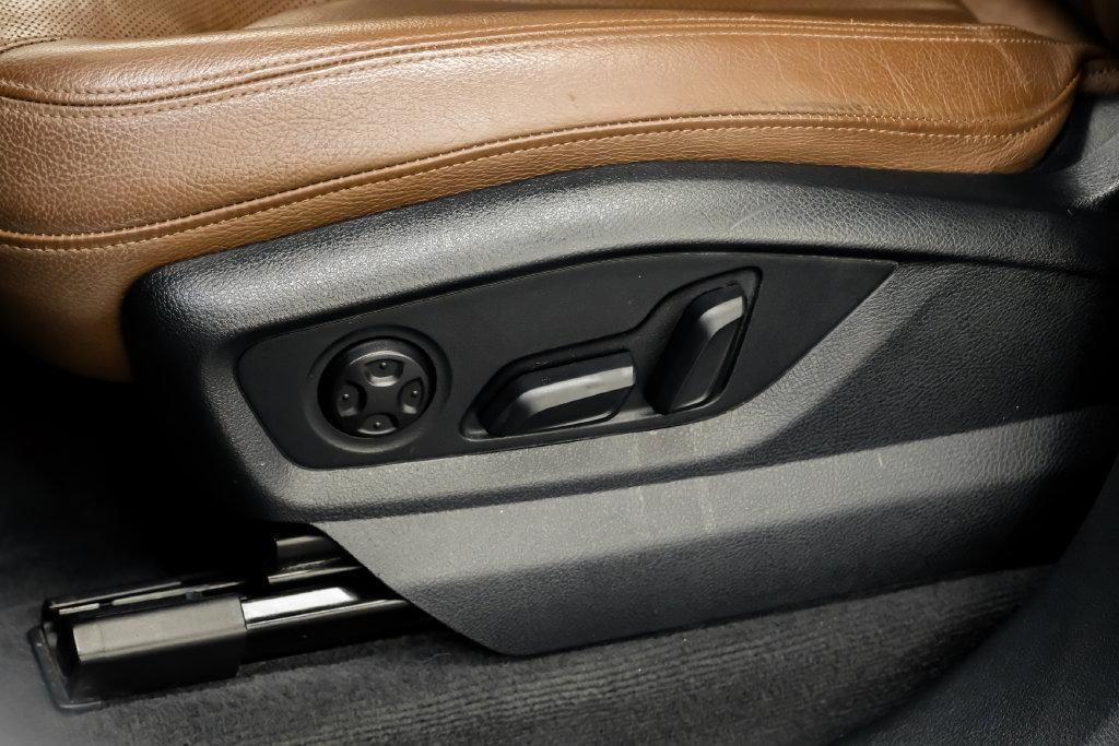 Audi Q7 view 33