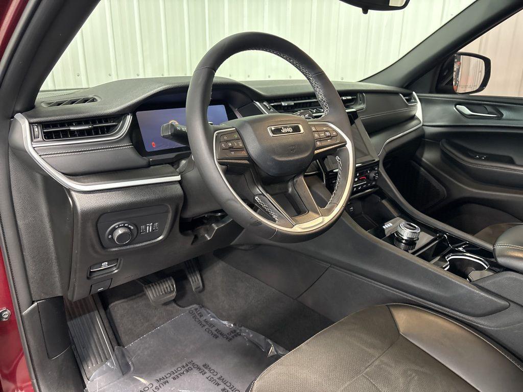 used 2023 Jeep Grand Cherokee car, priced at $29,997