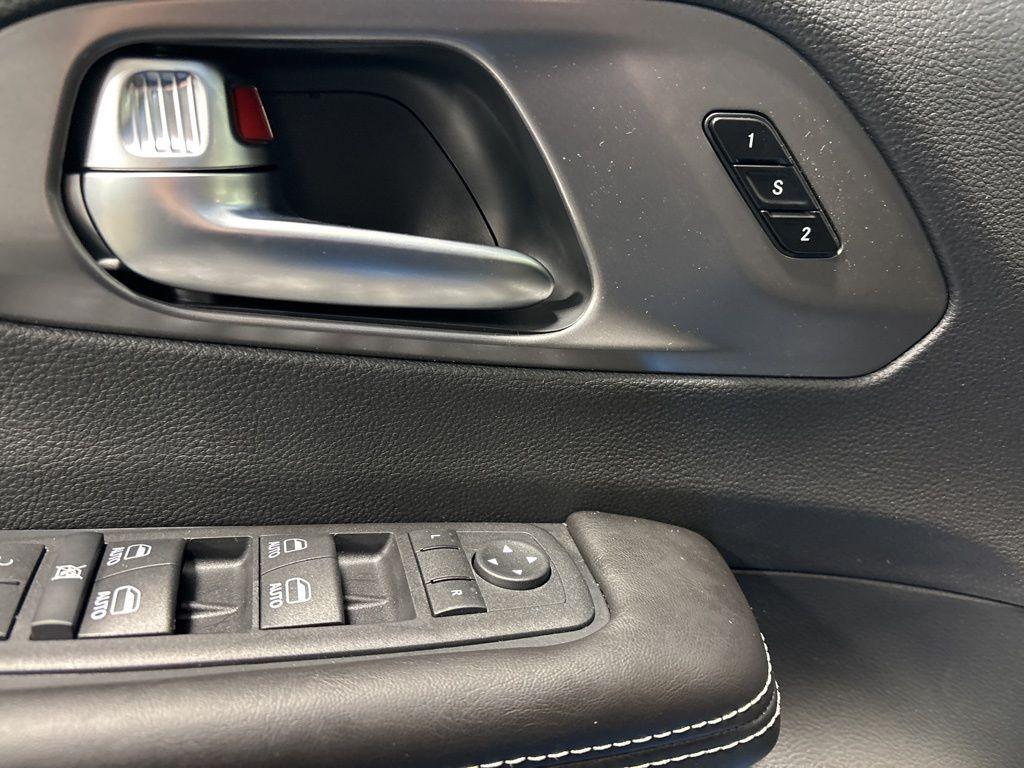 new 2026 Chrysler Pacifica car, priced at $48,323