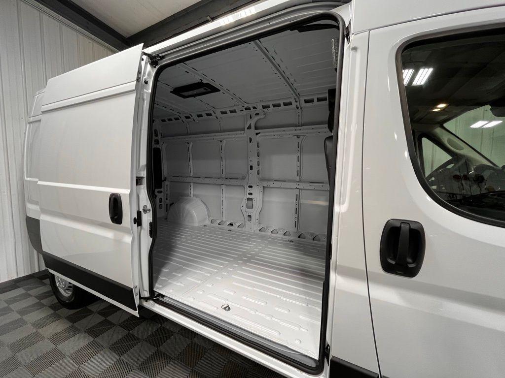 new 2025 Ram ProMaster 2500 car, priced at $51,952