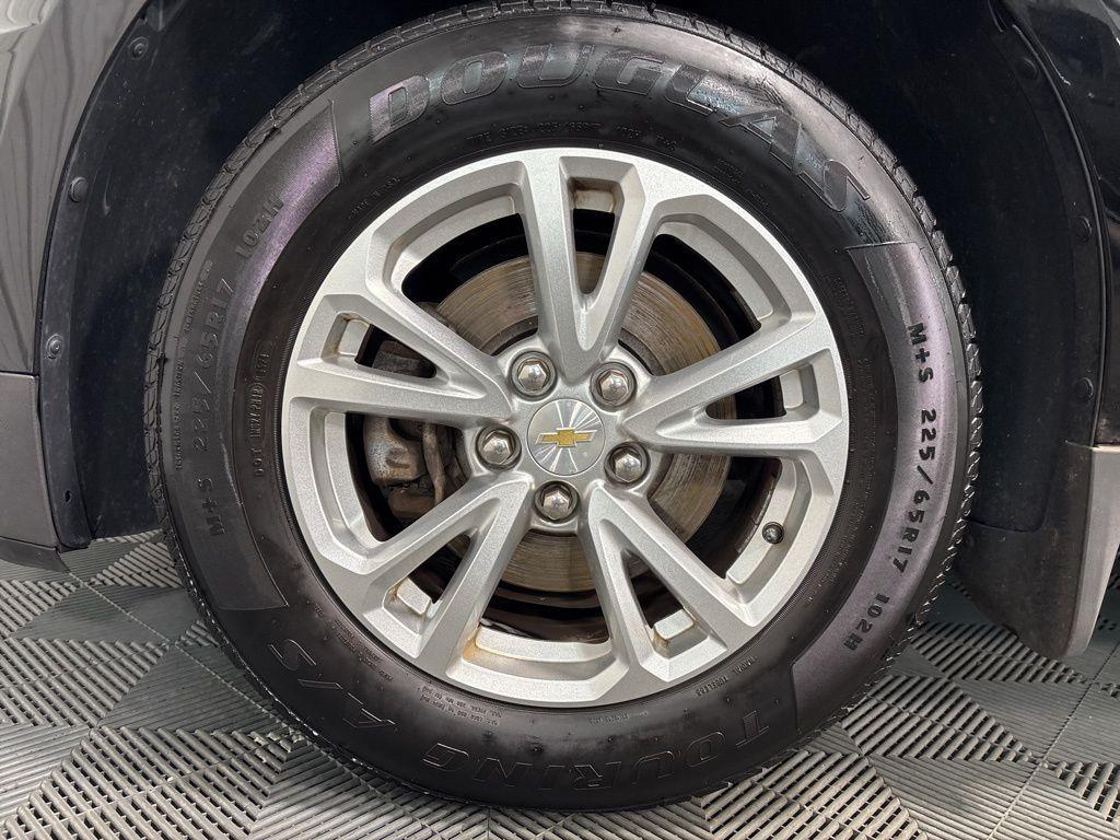 used 2017 Chevrolet Equinox car, priced at $8,800