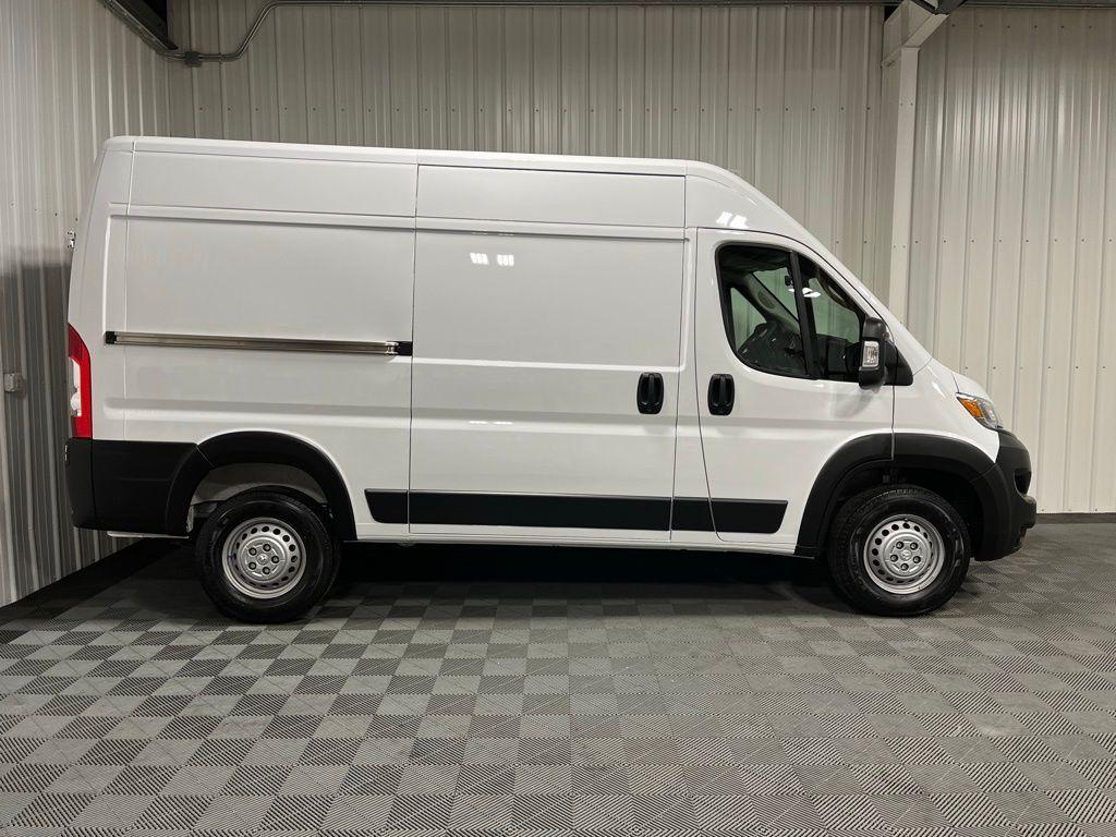 new 2024 Ram ProMaster 1500 car, priced at $40,000