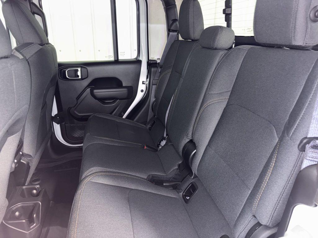 new 2025 Jeep Gladiator car, priced at $47,907