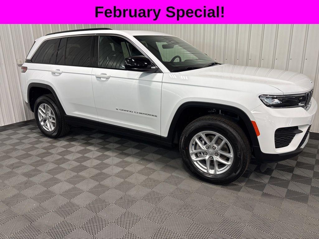 new 2025 Jeep Grand Cherokee car, priced at $40,229