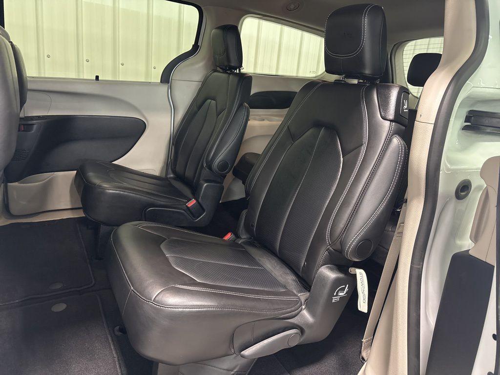 used 2024 Chrysler Pacifica car, priced at $27,999