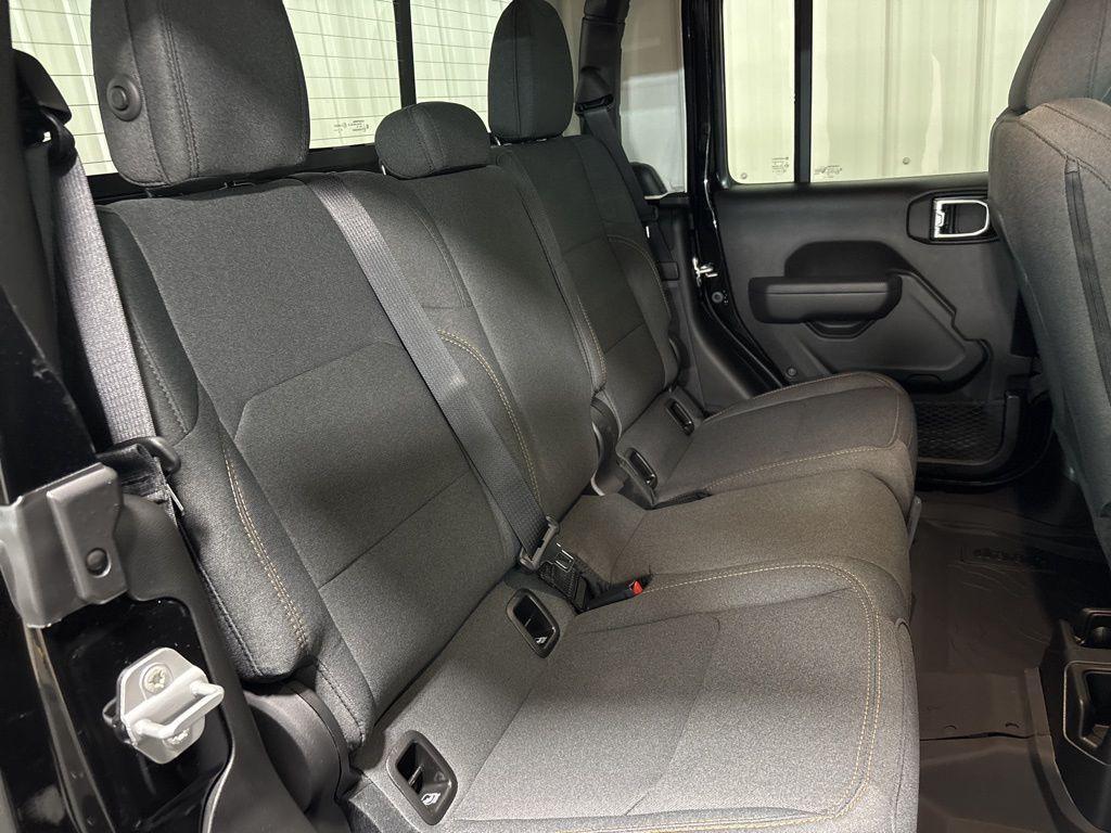 new 2025 Jeep Gladiator car, priced at $49,293