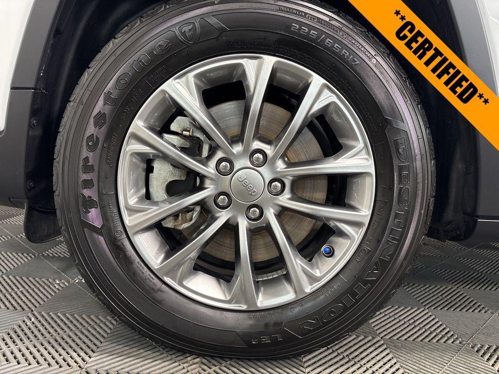 used 2021 Jeep Cherokee car, priced at $23,799