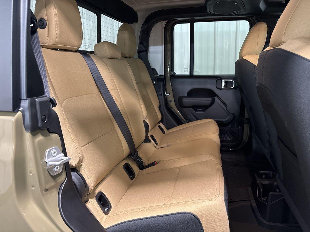 new 2026 Jeep Gladiator car, priced at $53,133