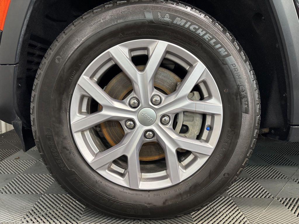 used 2022 Jeep Grand Cherokee L car, priced at $29,999