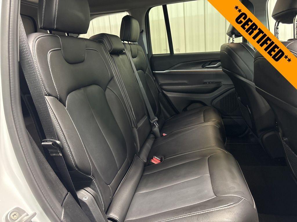 used 2023 Jeep Grand Cherokee car, priced at $32,999