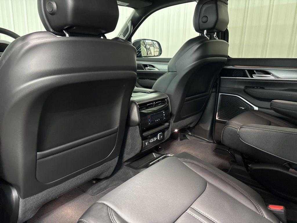 new 2026 Jeep Grand Wagoneer L car, priced at $75,864