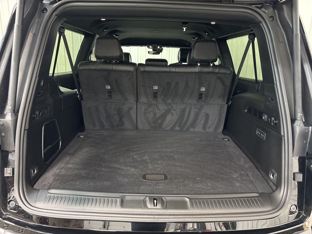 new 2026 Jeep Grand Wagoneer L car, priced at $75,864