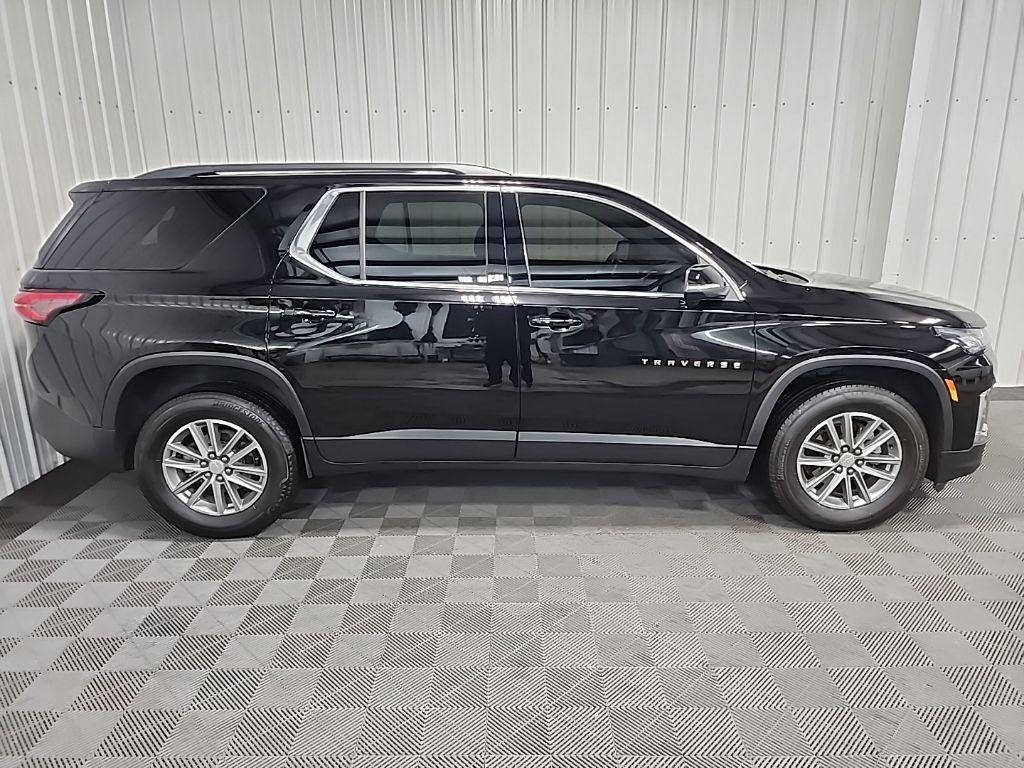 used 2023 Chevrolet Traverse car, priced at $30,499