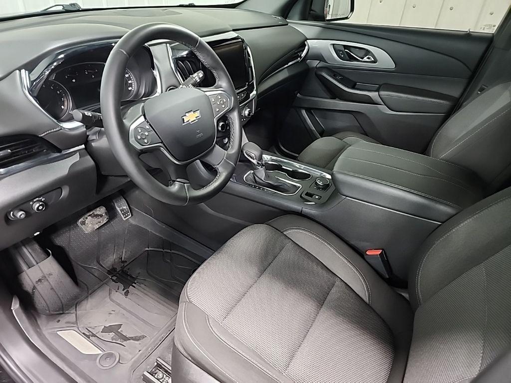 used 2023 Chevrolet Traverse car, priced at $30,499