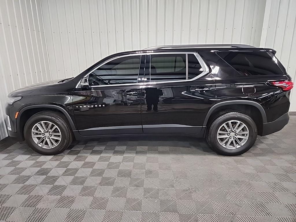 used 2023 Chevrolet Traverse car, priced at $30,499