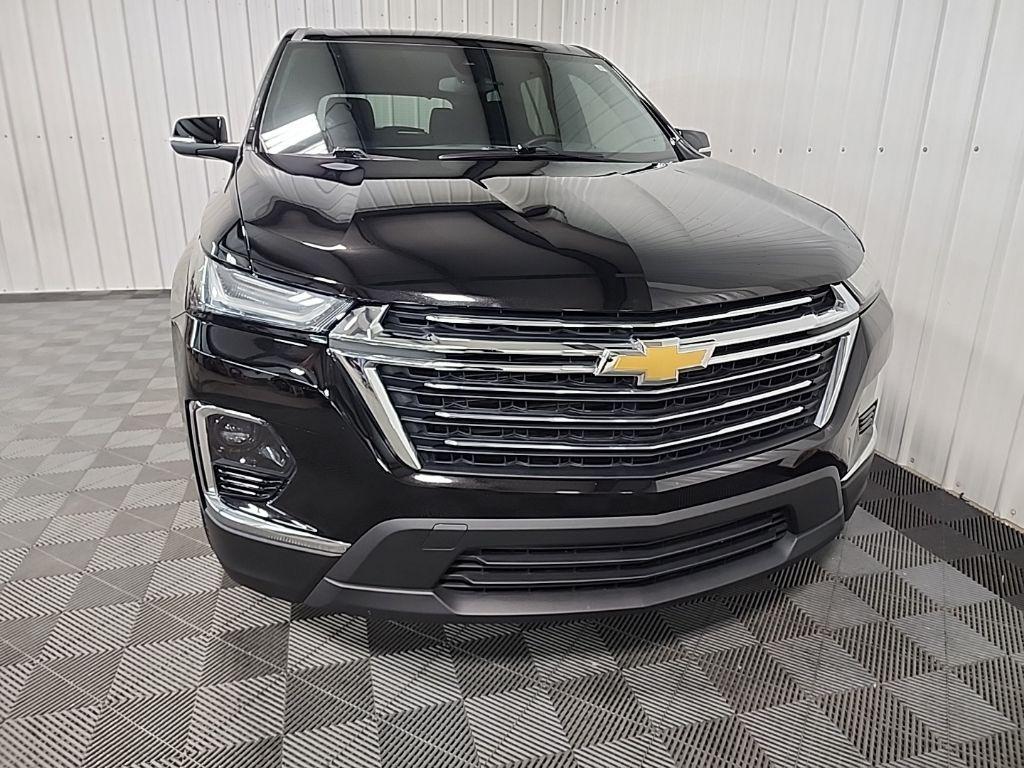 used 2023 Chevrolet Traverse car, priced at $30,499