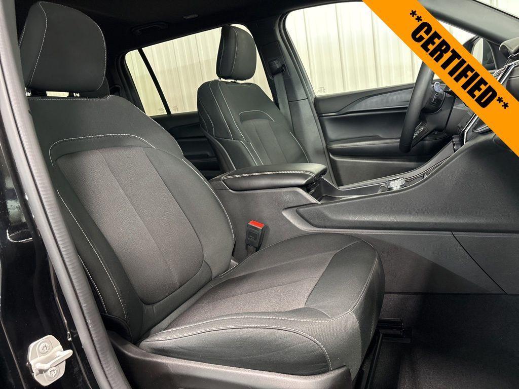 used 2024 Jeep Grand Cherokee L car, priced at $30,998