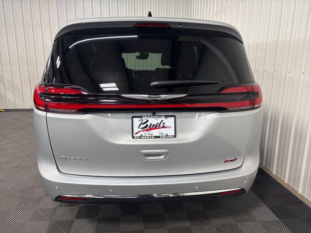 new 2026 Chrysler Pacifica car, priced at $47,359