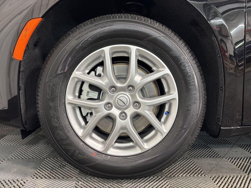 new 2026 Chrysler Pacifica car, priced at $45,757