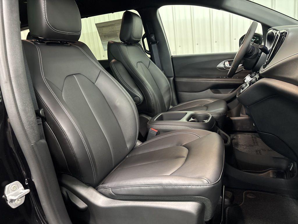 new 2026 Chrysler Pacifica car, priced at $45,757