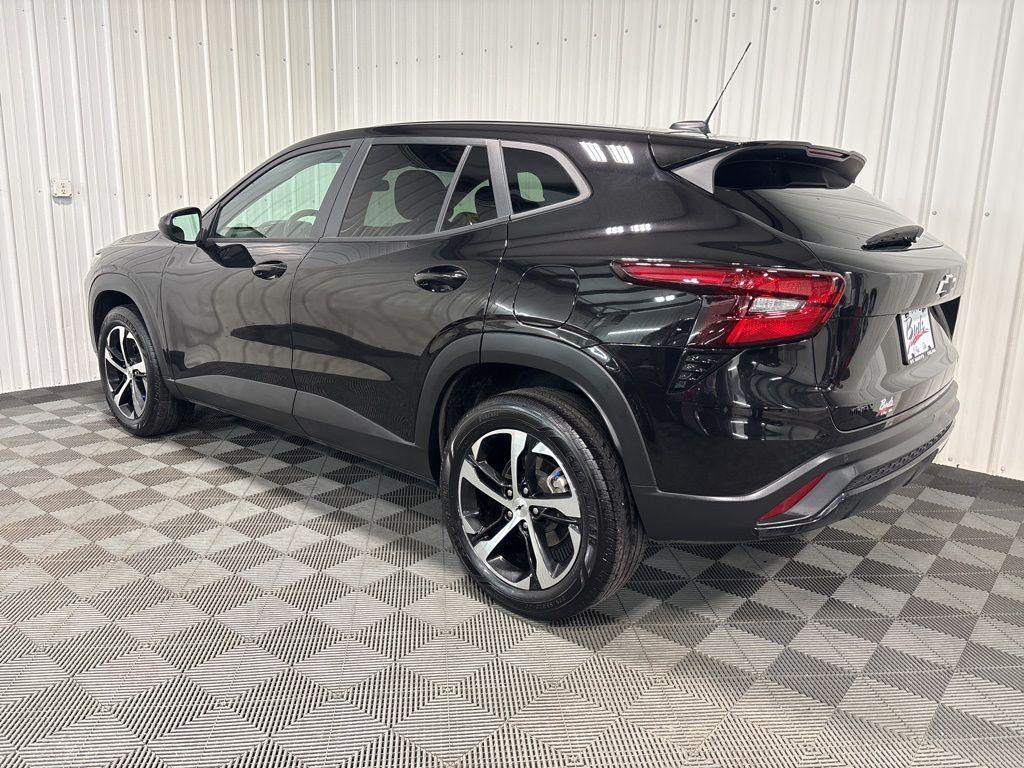 used 2024 Chevrolet Trax car, priced at $21,498