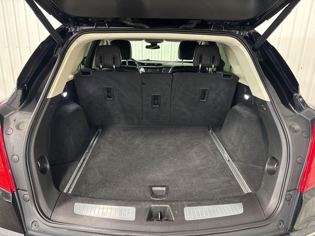 used 2017 Cadillac XT5 car, priced at $15,000