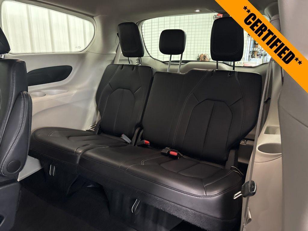 used 2024 Chrysler Pacifica car, priced at $29,999