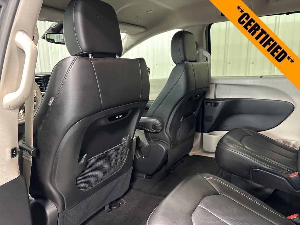 used 2024 Chrysler Pacifica car, priced at $29,999