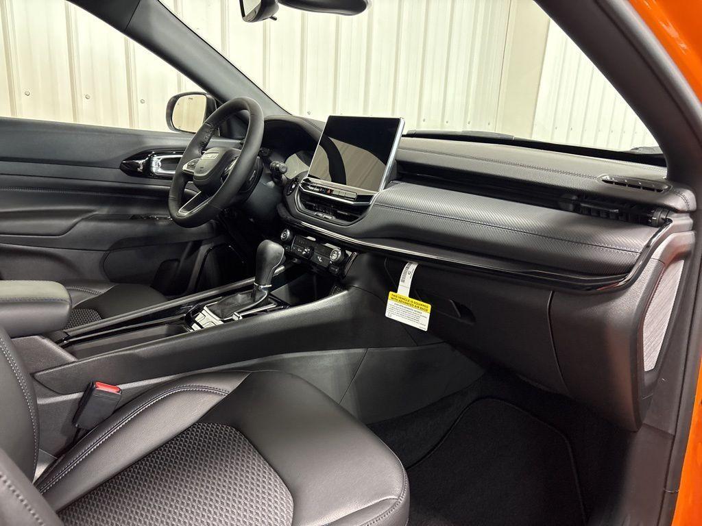 new 2026 Jeep Compass car, priced at $33,201