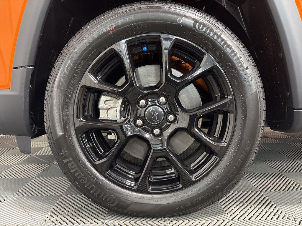 new 2026 Jeep Compass car, priced at $33,201