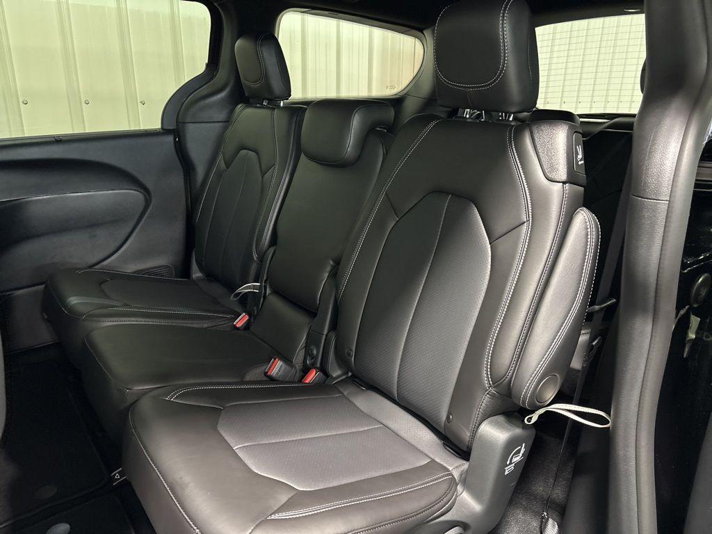 new 2026 Chrysler Pacifica car, priced at $45,568