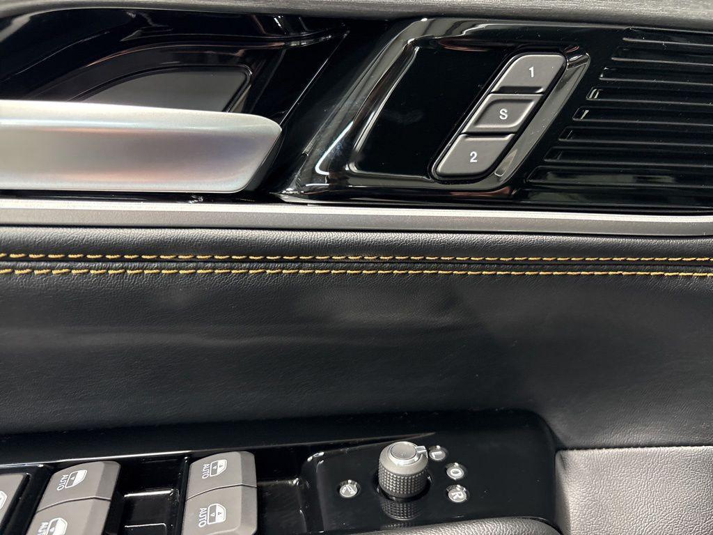 new 2026 Jeep Grand Wagoneer L car, priced at $79,355
