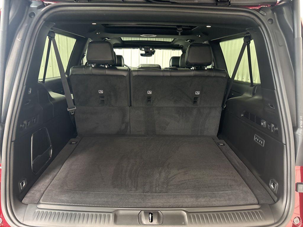 new 2026 Jeep Grand Wagoneer L car, priced at $78,801