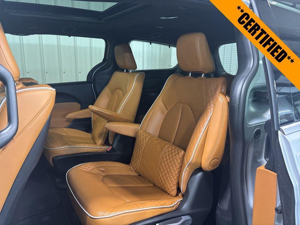 used 2022 Chrysler Pacifica car, priced at $42,500