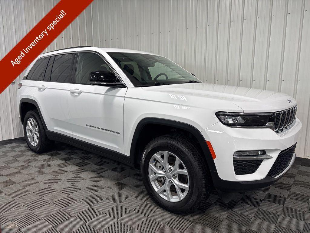 used 2023 Jeep Grand Cherokee car, priced at $32,994