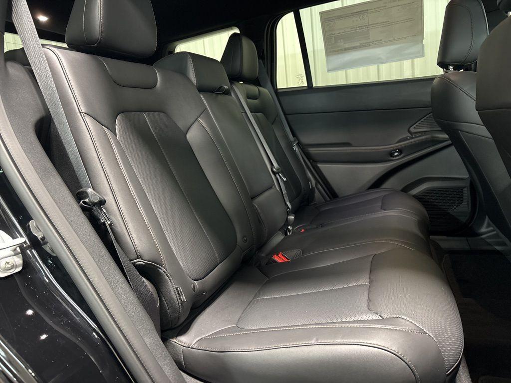 new 2026 Jeep Cherokee car, priced at $41,931