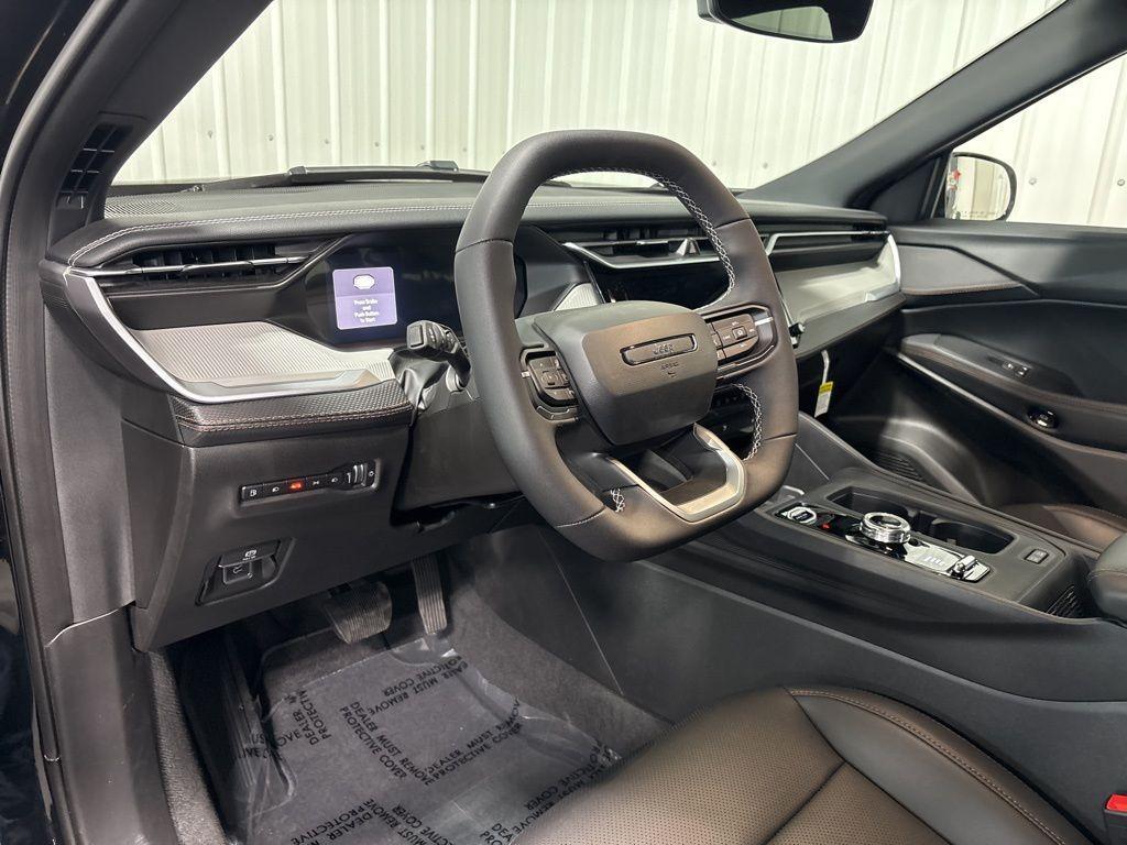 new 2026 Jeep Cherokee car, priced at $41,931