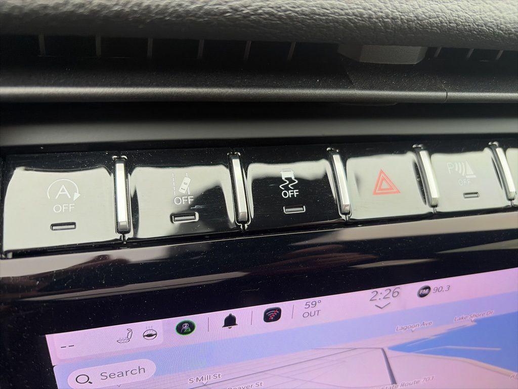 used 2025 Jeep Grand Cherokee car, priced at $38,991