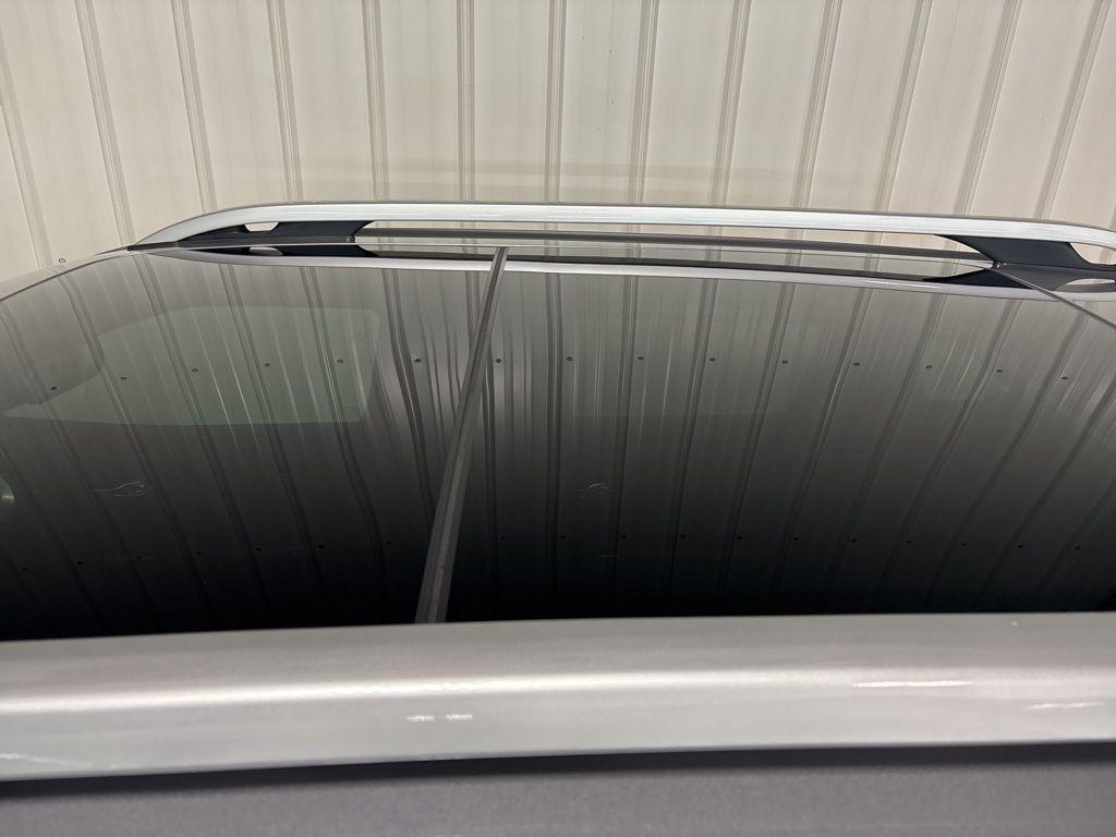 used 2018 Jeep Cherokee car, priced at $18,499