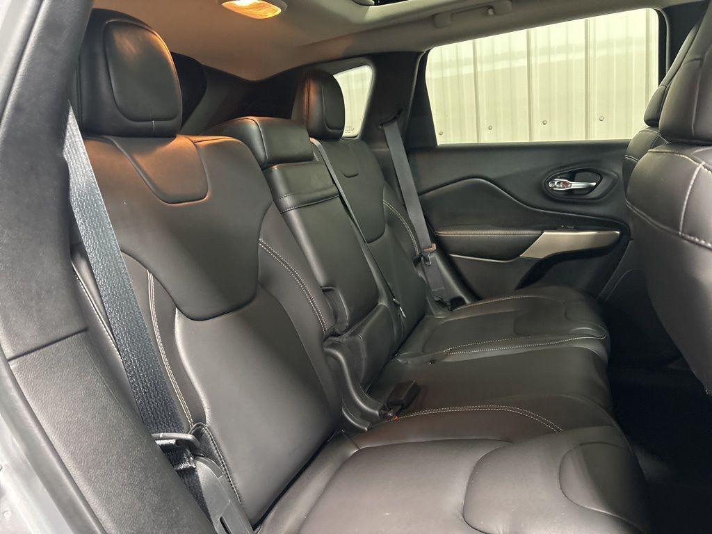 used 2018 Jeep Cherokee car, priced at $18,499