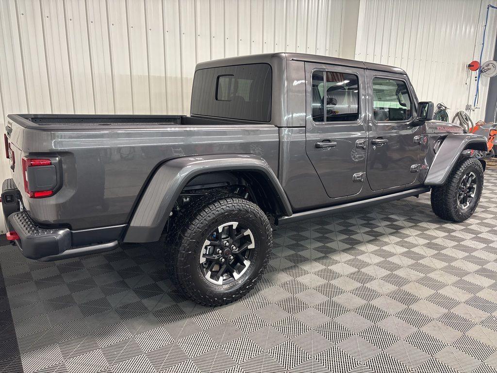 new 2025 Jeep Gladiator car, priced at $57,705