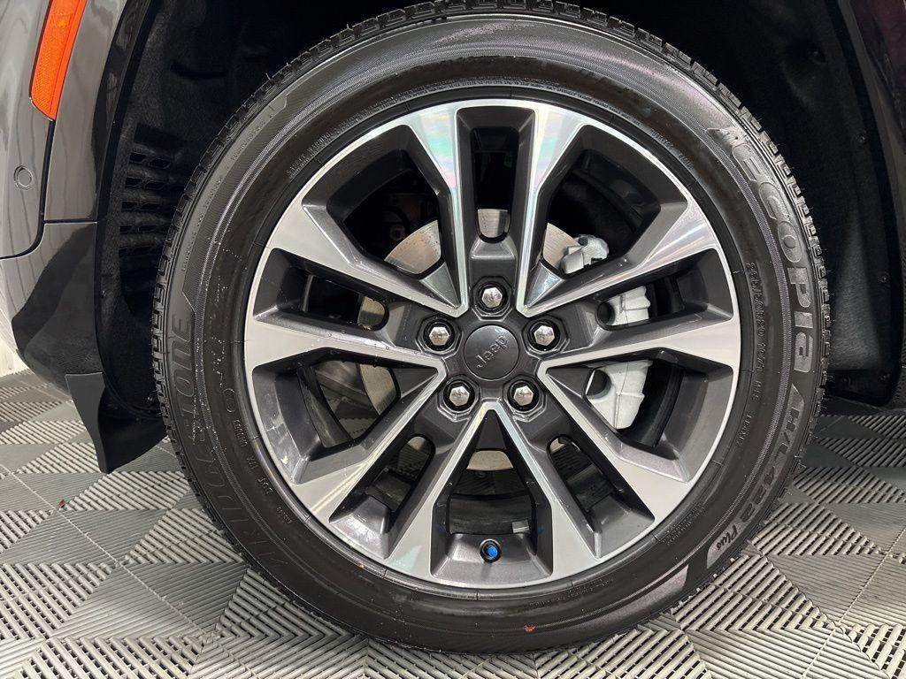 new 2025 Jeep Grand Cherokee car, priced at $62,493