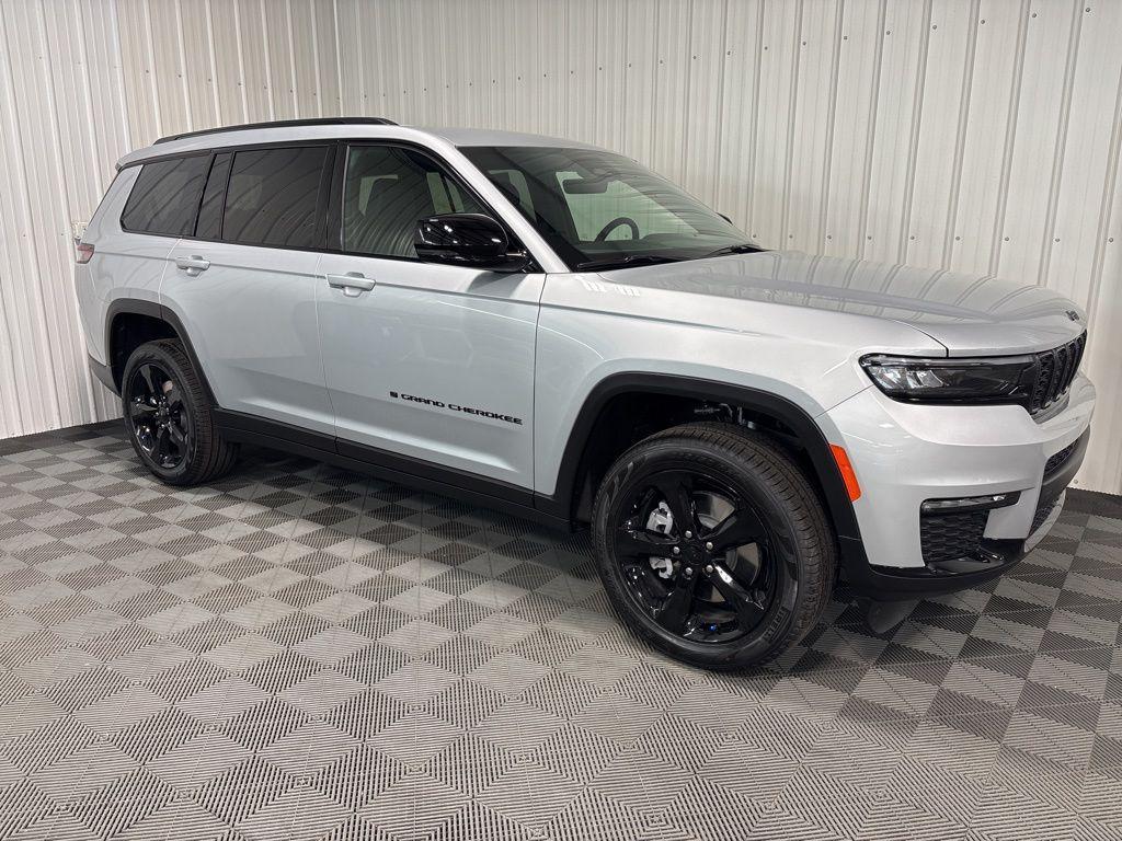 new 2025 Jeep Grand Cherokee L car, priced at $51,255