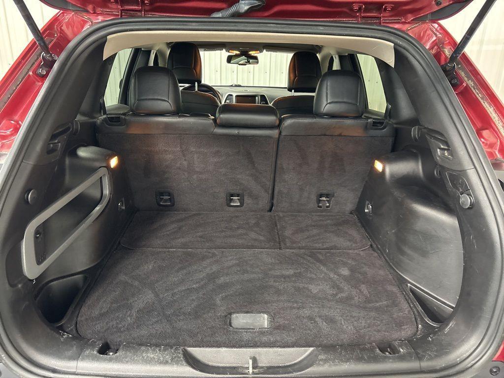 used 2015 Jeep Cherokee car, priced at $12,494