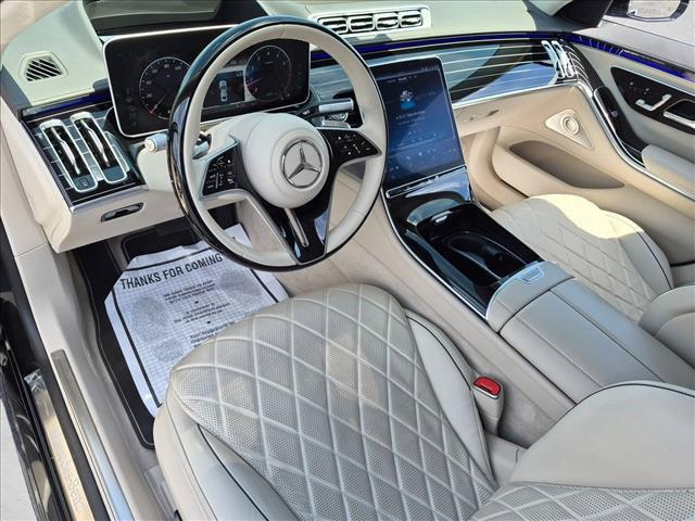 Mercedes-Benz S-Class view 10