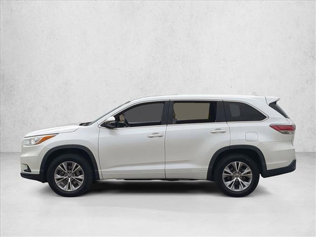 used 2016 Toyota Highlander car, priced at $20,489