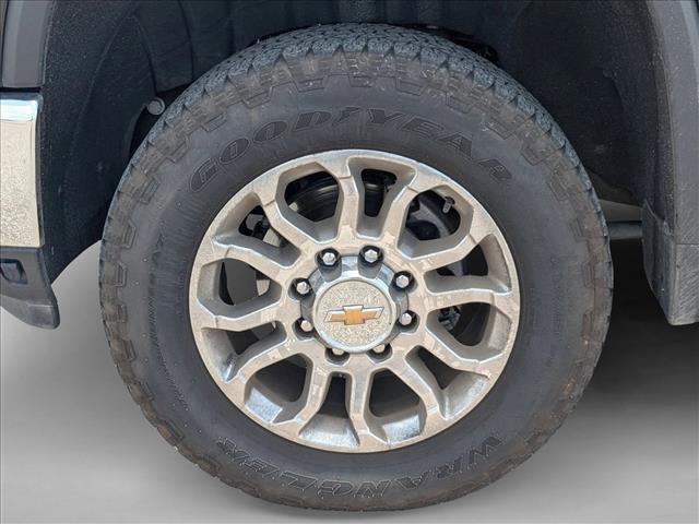 used 2025 Chevrolet Silverado 2500 car, priced at $69,491