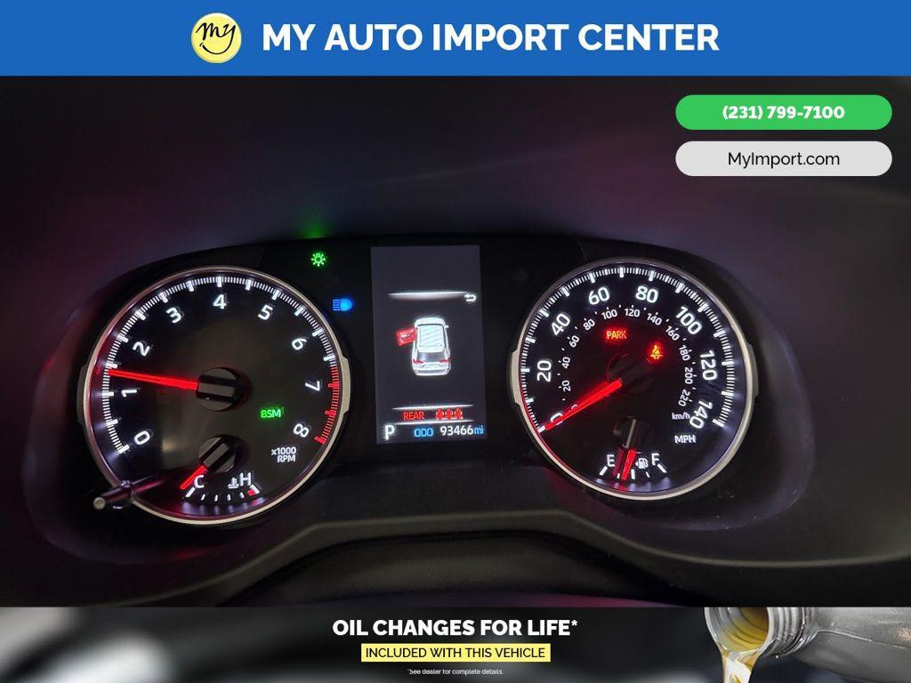 used 2022 Toyota RAV4 car, priced at $25,581