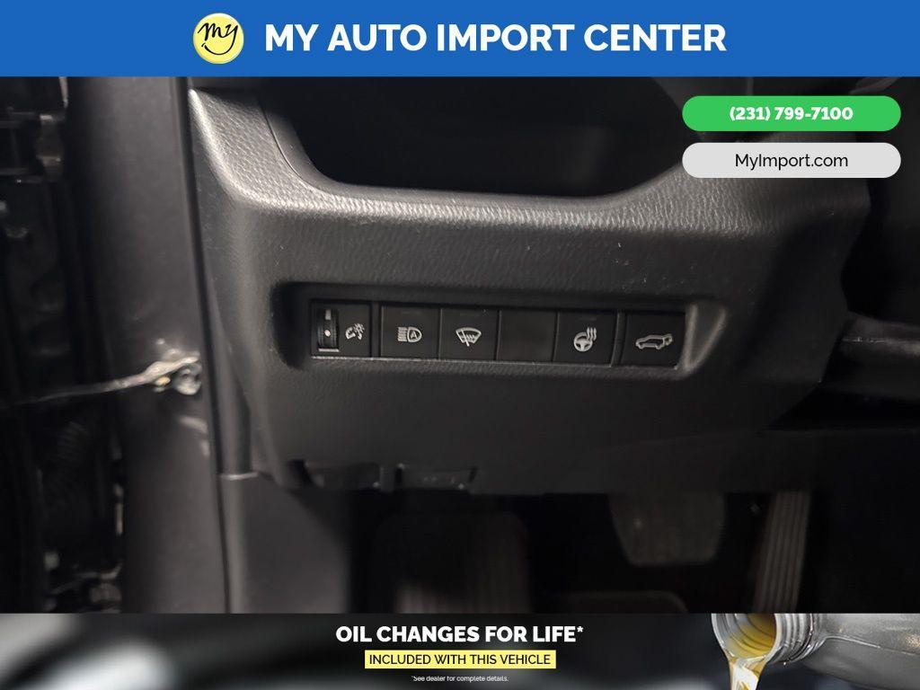 used 2022 Toyota RAV4 car, priced at $25,581